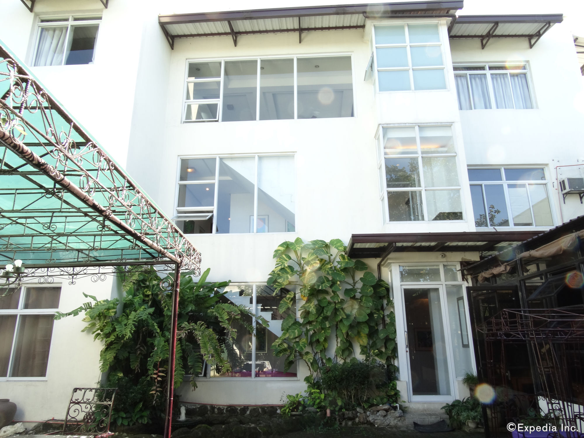 Purple Tree Bed & Breakfast Paranaque City Exterior foto