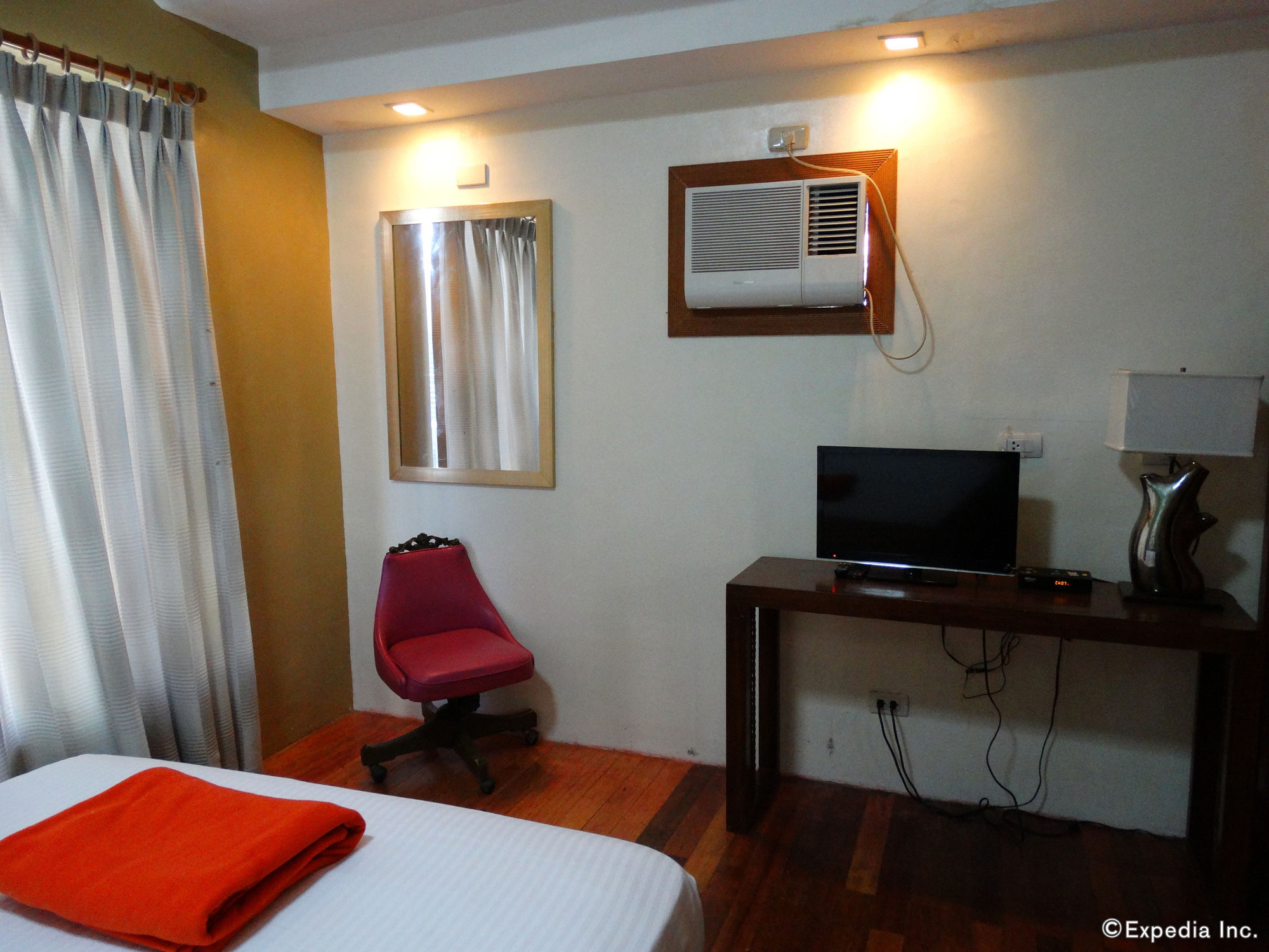 Purple Tree Bed & Breakfast Paranaque City Exterior foto